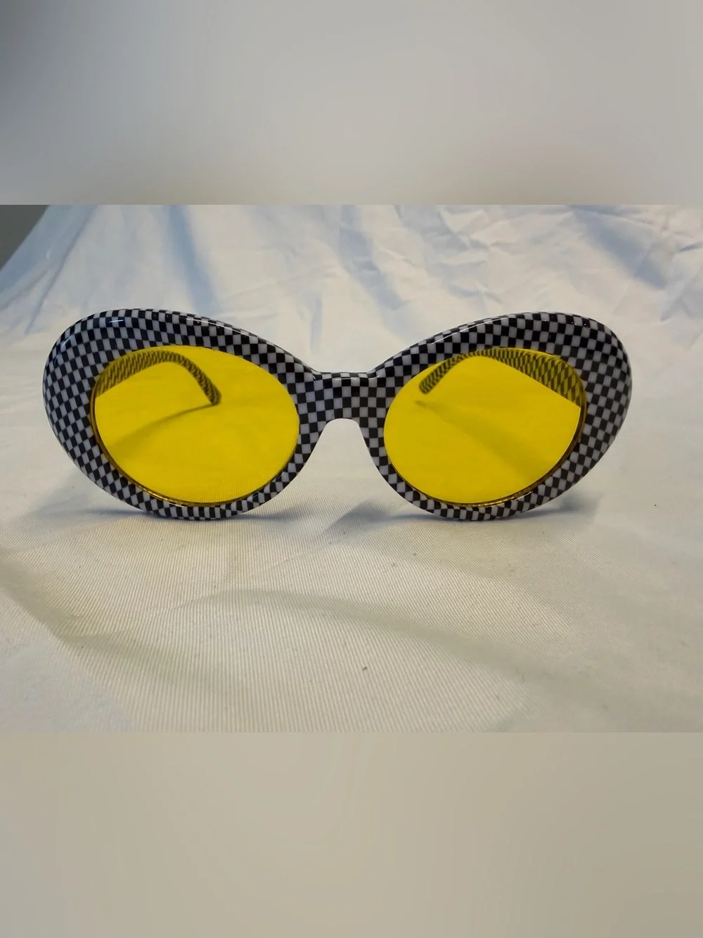 Black White Checkerboard Oval Sunglasses Yellow Lenses Mod Y2K